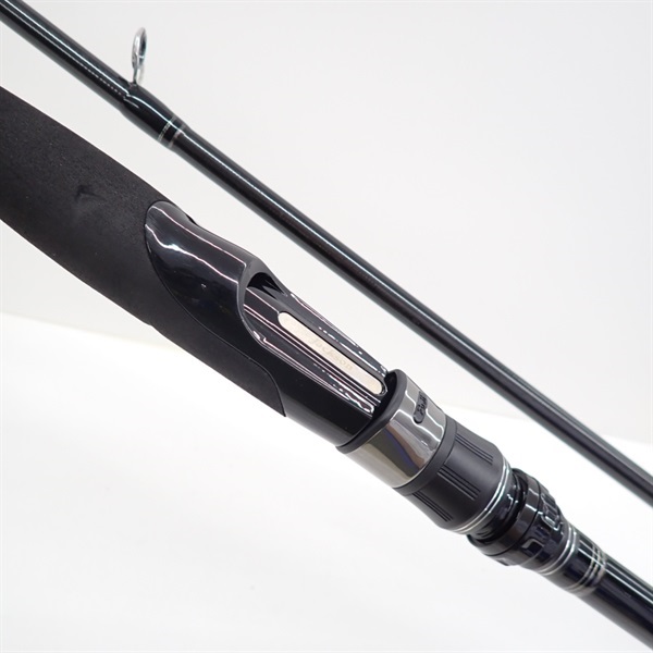 １７サーフトライブＳＴＨＳ－１０６２Ｍ